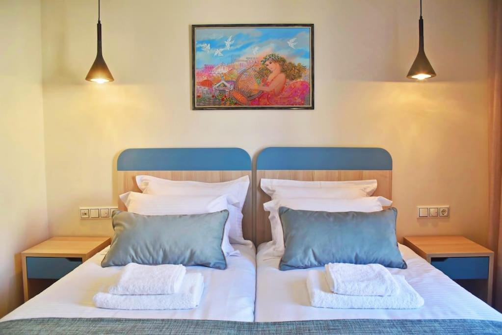City Pearl Dntwn Apts Heraklion Exteriör bild