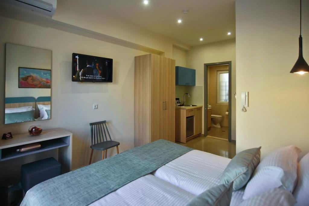 City Pearl Dntwn Apts Heraklion Exteriör bild